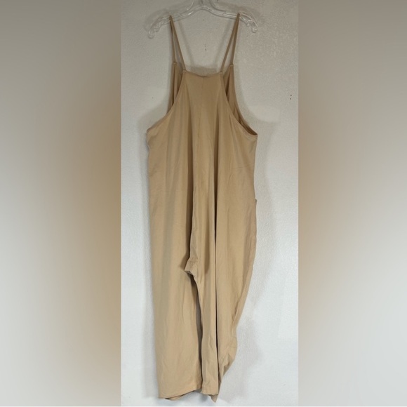 LULAROE Bridget Lounge Jumpsuit XL Beige Slouchy Drop Crotch Harem Pants Pockets - Picture 4 of 6